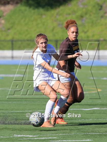Thumbnail 1 in Mission Hills vs. Serra (CIF SDS D3 Final) photogallery.