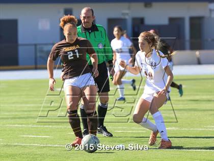 Thumbnail 3 in Mission Hills vs. Serra (CIF SDS D3 Final) photogallery.