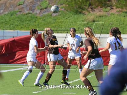 Thumbnail 1 in Mission Hills vs. Serra (CIF SDS D3 Final) photogallery.