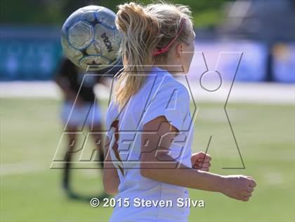 Thumbnail 2 in Mission Hills vs. Serra (CIF SDS D3 Final) photogallery.
