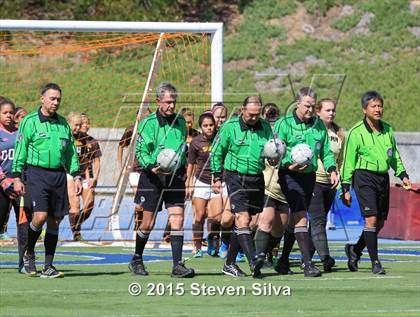 Thumbnail 3 in Mission Hills vs. Serra (CIF SDS D3 Final) photogallery.