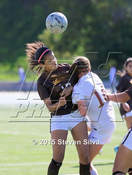 Thumbnail 2 in Mission Hills vs. Serra (CIF SDS D3 Final) photogallery.