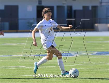 Thumbnail 2 in Mission Hills vs. Serra (CIF SDS D3 Final) photogallery.