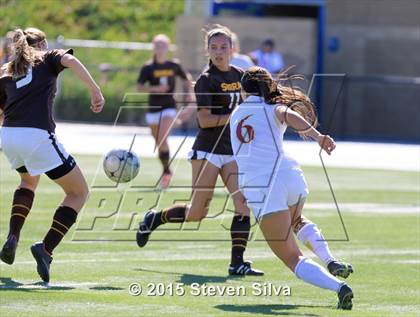 Thumbnail 2 in Mission Hills vs. Serra (CIF SDS D3 Final) photogallery.