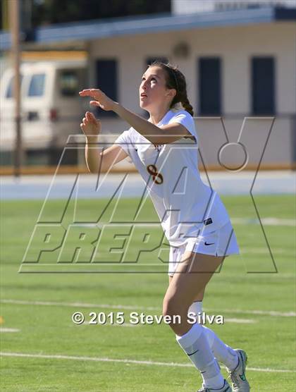 Thumbnail 1 in Mission Hills vs. Serra (CIF SDS D3 Final) photogallery.