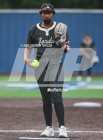 Thumbnail 1 in Jordan vs. Kingwood (UIL Softball 6A Regional Semi-Final Playoff) photogallery.