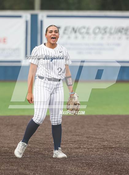 Thumbnail 3 in Jordan vs. Kingwood (UIL Softball 6A Regional Semi-Final Playoff) photogallery.