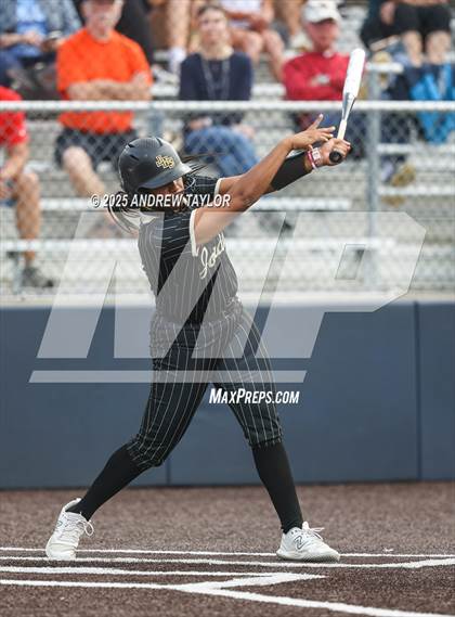 Thumbnail 3 in Jordan vs. Kingwood (UIL Softball 6A Regional Semi-Final Playoff) photogallery.