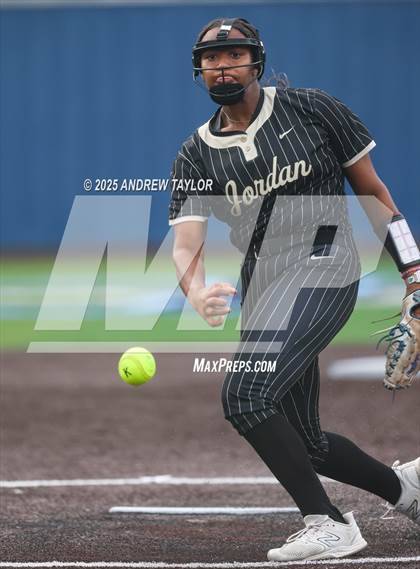 Thumbnail 2 in Jordan vs. Kingwood (UIL Softball 6A Regional Semi-Final Playoff) photogallery.