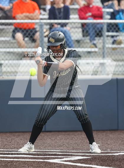 Thumbnail 1 in Jordan vs. Kingwood (UIL Softball 6A Regional Semi-Final Playoff) photogallery.