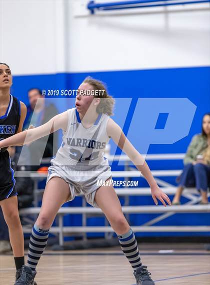 Thumbnail 2 in Calvary Murrieta vs. Milken (CIF SS 5A Playoff) photogallery.