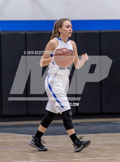 Thumbnail 1 in Calvary Murrieta vs. Milken (CIF SS 5A Playoff) photogallery.