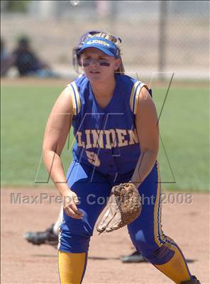 Thumbnail 1 in Linden vs. Orestimba (CIF SJS D5 Final) photogallery.