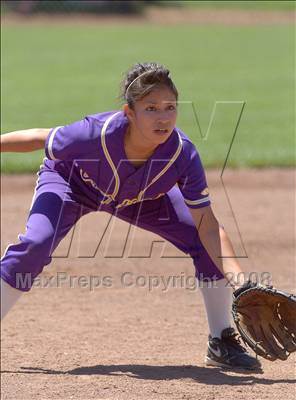 Thumbnail 2 in Linden vs. Orestimba (CIF SJS D5 Final) photogallery.