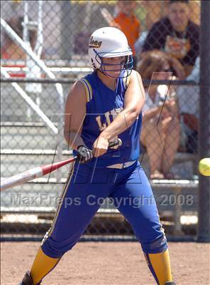 Thumbnail 3 in Linden vs. Orestimba (CIF SJS D5 Final) photogallery.