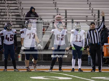 Thumbnail 2 in Parkersburg South vs. Martinsburg (WVSSAC 4A Quarterfinal) photogallery.