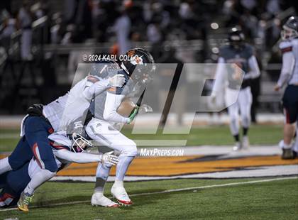Thumbnail 2 in Parkersburg South vs. Martinsburg (WVSSAC 4A Quarterfinal) photogallery.