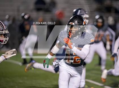 Thumbnail 2 in Parkersburg South vs. Martinsburg (WVSSAC 4A Quarterfinal) photogallery.