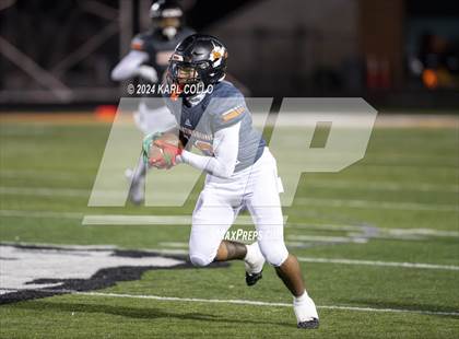Thumbnail 1 in Parkersburg South vs. Martinsburg (WVSSAC 4A Quarterfinal) photogallery.