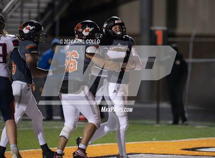 Thumbnail 3 in Parkersburg South vs. Martinsburg (WVSSAC 4A Quarterfinal) photogallery.