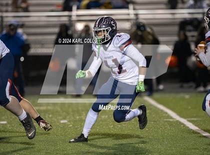 Thumbnail 1 in Parkersburg South vs. Martinsburg (WVSSAC 4A Quarterfinal) photogallery.