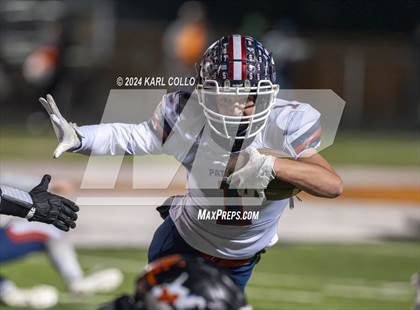 Thumbnail 1 in Parkersburg South vs. Martinsburg (WVSSAC 4A Quarterfinal) photogallery.