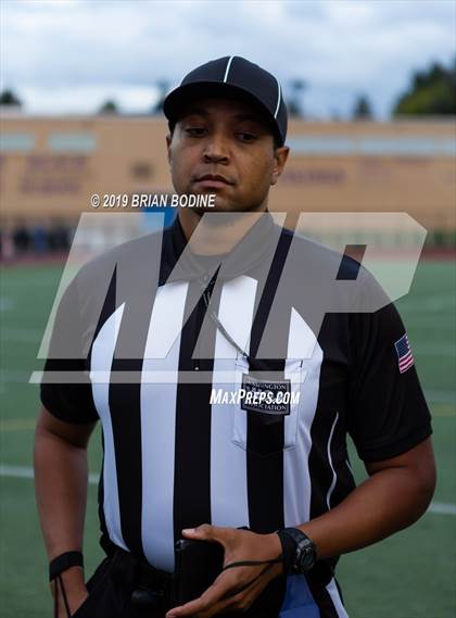 Thumbnail 3 in Eastside Catholic @ Rainier Beach photogallery.