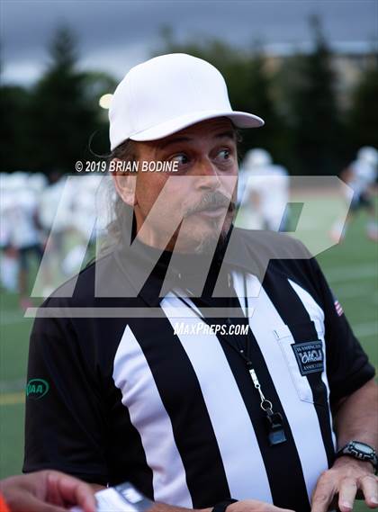 Thumbnail 2 in Eastside Catholic @ Rainier Beach photogallery.