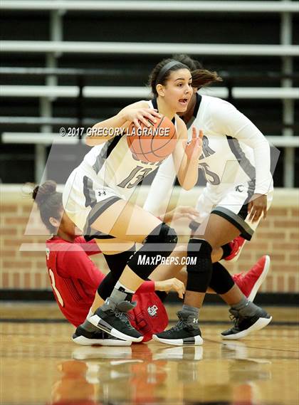 Thumbnail 1 in Mansfield Legacy vs Guyer photogallery.