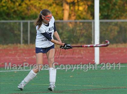Thumbnail 3 in Wilton vs Staples (FCIAC Championship) photogallery.