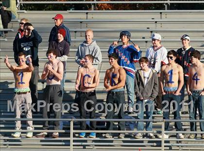 Thumbnail 2 in Wilton vs Staples (FCIAC Championship) photogallery.