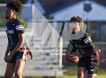 Thumbnail 3 in Fernandina Beach vs Andrew Jackson (FHSAA 1A District 3 Round 1) photogallery.
