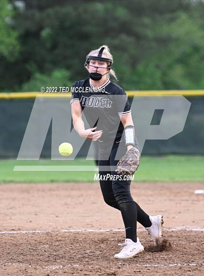 Thumbnail 3 in  Jessieville vs Dover (3A-4 District 1st round) photogallery.