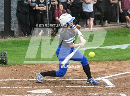 Thumbnail 2 in  Jessieville vs Dover (3A-4 District 1st round) photogallery.