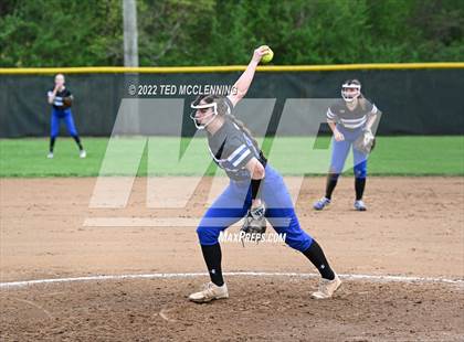 Thumbnail 3 in  Jessieville vs Dover (3A-4 District 1st round) photogallery.