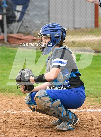 Thumbnail 1 in  Jessieville vs Dover (3A-4 District 1st round) photogallery.