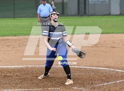 Thumbnail 2 in  Jessieville vs Dover (3A-4 District 1st round) photogallery.
