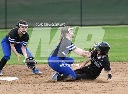 Thumbnail 2 in  Jessieville vs Dover (3A-4 District 1st round) photogallery.