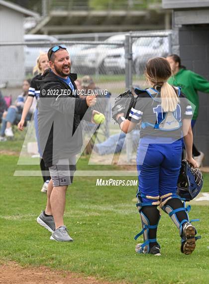 Thumbnail 3 in  Jessieville vs Dover (3A-4 District 1st round) photogallery.