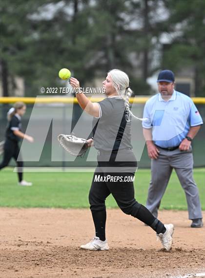Thumbnail 3 in  Jessieville vs Dover (3A-4 District 1st round) photogallery.