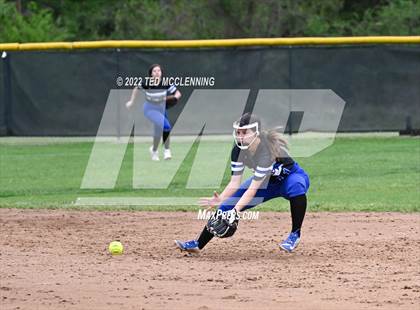 Thumbnail 2 in  Jessieville vs Dover (3A-4 District 1st round) photogallery.