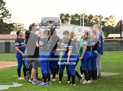 Thumbnail 2 in  Jessieville vs Dover (3A-4 District 1st round) photogallery.