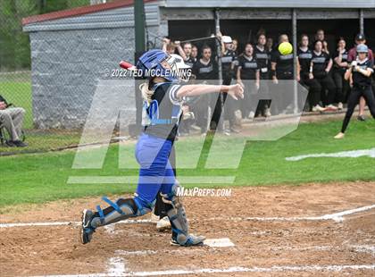 Thumbnail 1 in  Jessieville vs Dover (3A-4 District 1st round) photogallery.
