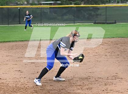 Thumbnail 3 in  Jessieville vs Dover (3A-4 District 1st round) photogallery.