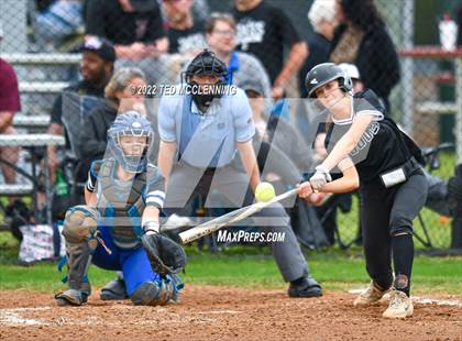 Thumbnail 2 in  Jessieville vs Dover (3A-4 District 1st round) photogallery.
