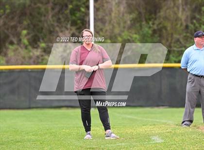 Thumbnail 2 in  Jessieville vs Dover (3A-4 District 1st round) photogallery.