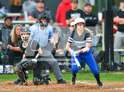 Thumbnail 2 in  Jessieville vs Dover (3A-4 District 1st round) photogallery.