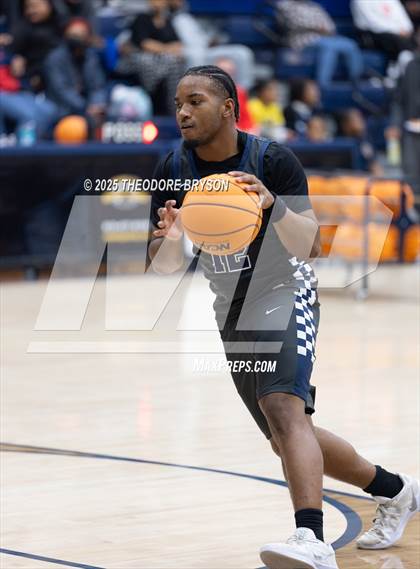 Thumbnail 2 in Whites Creek @ Pope John Paul II photogallery.