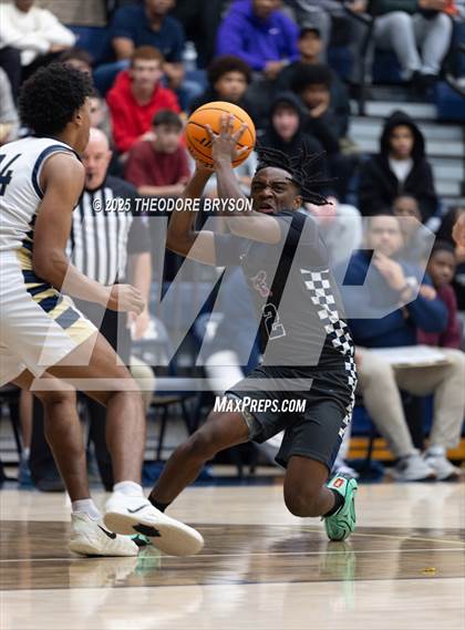 Thumbnail 1 in Whites Creek @ Pope John Paul II photogallery.