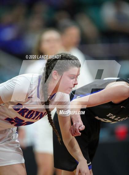 Thumbnail 1 in Highlands Ranch vs. Cherry Creek (CHSAA 5A Final Four) photogallery.